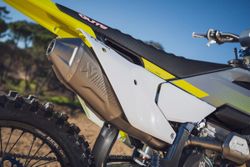 Akrapovič “Evolution Line”