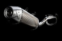 Akrapovič “Racing Line”