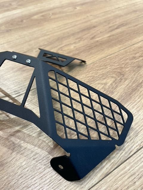 Protector de faro KOVE 800X